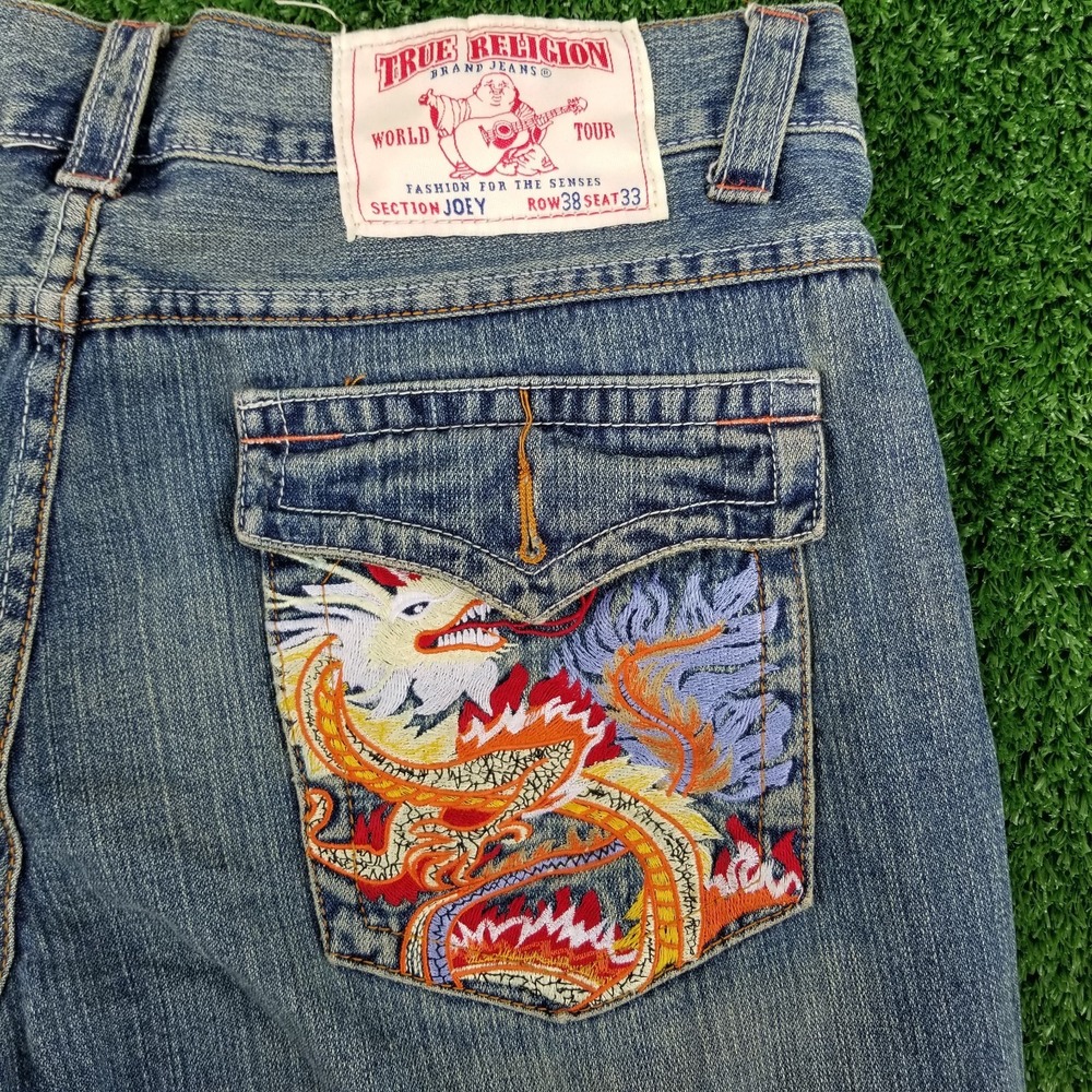 Vintage True‎ Religion Jeans Joey Embroidered Dragon 38x33 Blue Denim Flare 90s - Picture 2 of 16